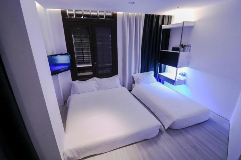 Hotel Calmo Chinatown Singapore Bagian luar foto